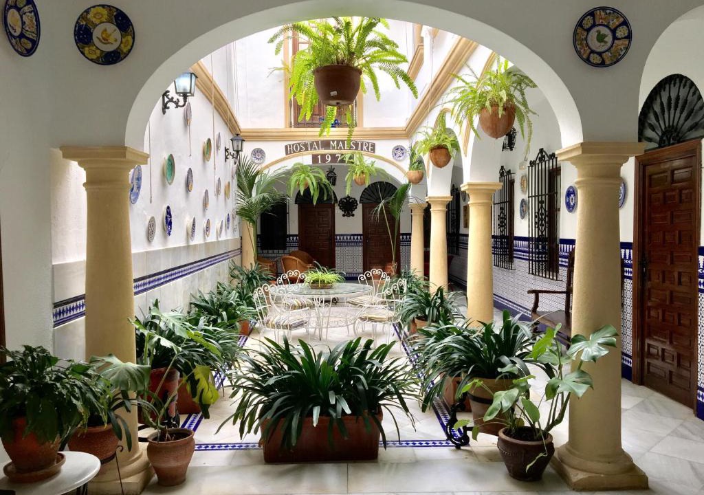 San Francisco-Ribera House | Hostal Maestre
