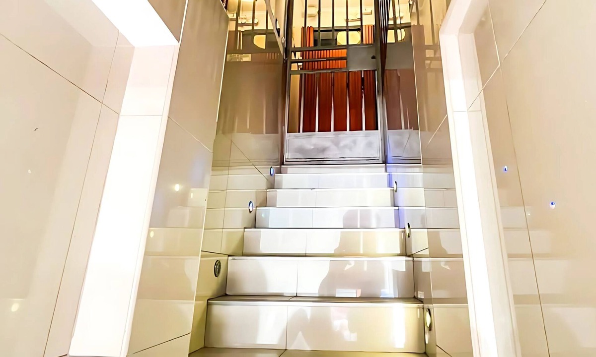 San Martin de Porres Hotel | HOSTAL PARIS 1