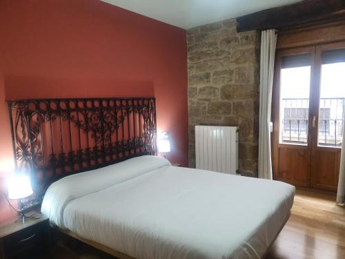 Olite House | Hostal Rural 18 de Abril