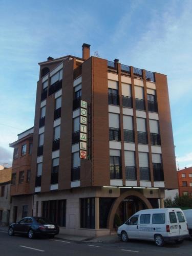 Cantalejo House | Hostal Stop