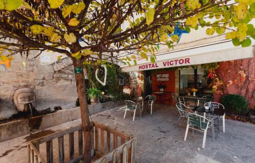 Trago Hotel | Hostal Victor