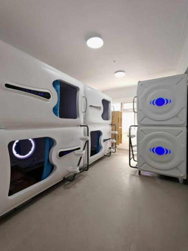 Moscardo Hostel | Hostel Space Capsule