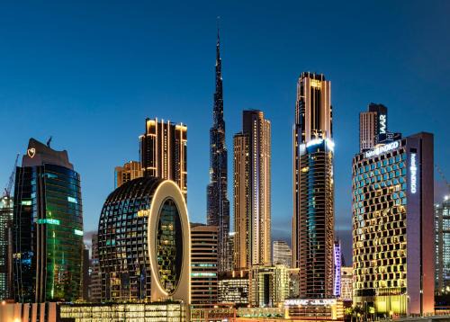 Business Bay Hostel | Hostel with Private Room Downtown Business Bay-Oval Tower