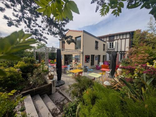 Les Serres - Vivier Bed & Breakfast | Hostelry restaurant privé