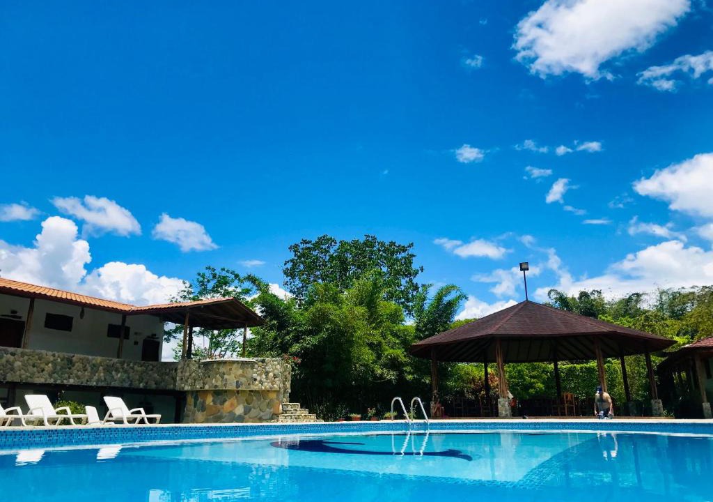 Zamora Chinchipe Hotel | Hostería Tierra Dorada