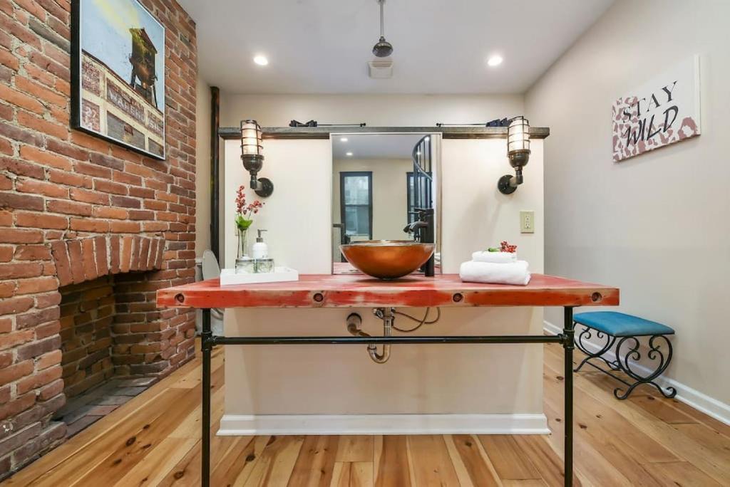 East Allegheny House | HostWise Stays - The Ocala - Free Parking, Cool Space, Spiral Stairs