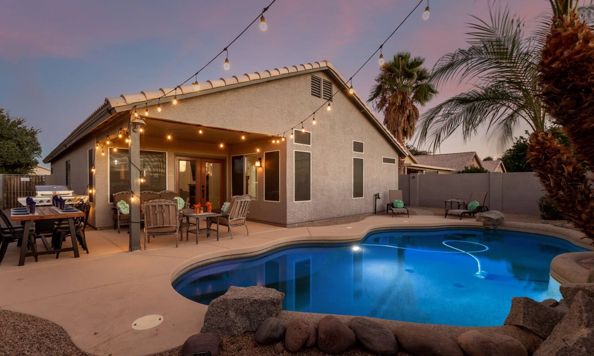West Point Towne Center House | Hot Pool, Pup Friendly! Perfectly Perfect!