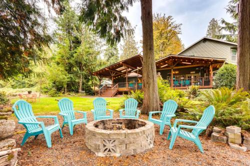 Maple Heights-Lake Desire House | Hot Tub & Fire Pit Access! Peaceful Renton Retreat