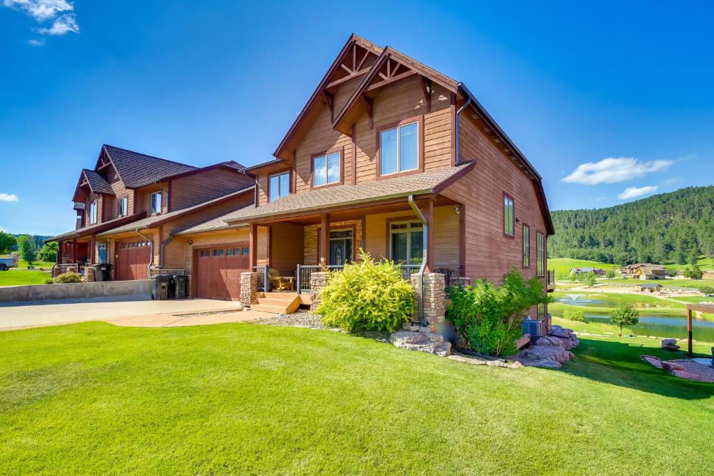 Sturgis House | Hot Tub + Golf Course Views: Luxe Sturgis Home!