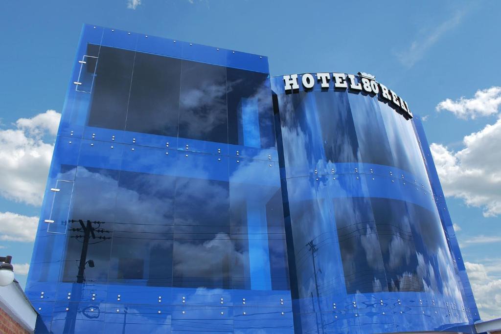 El Rosal Hotel | HOTEL 80 REAL