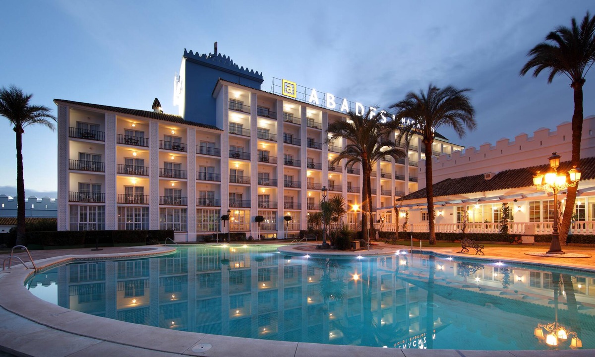 Benacazon Hotel | Hotel Abades Benacazón
