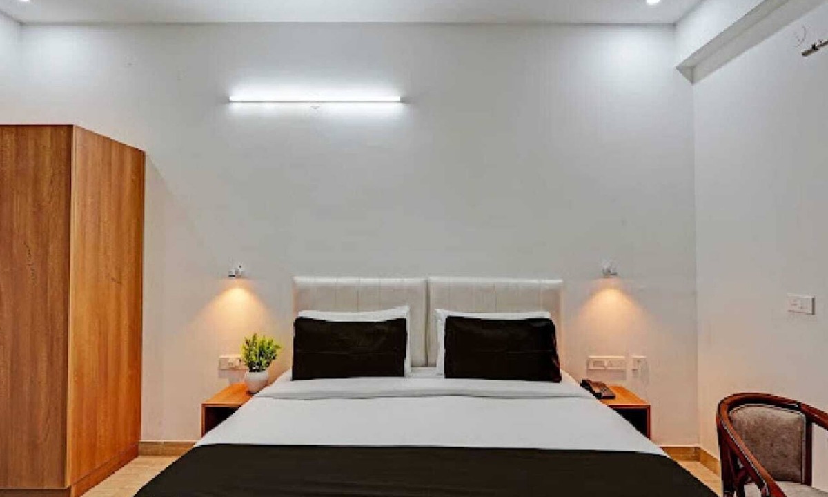 Sector 39 Hotel | Hotel Akshay