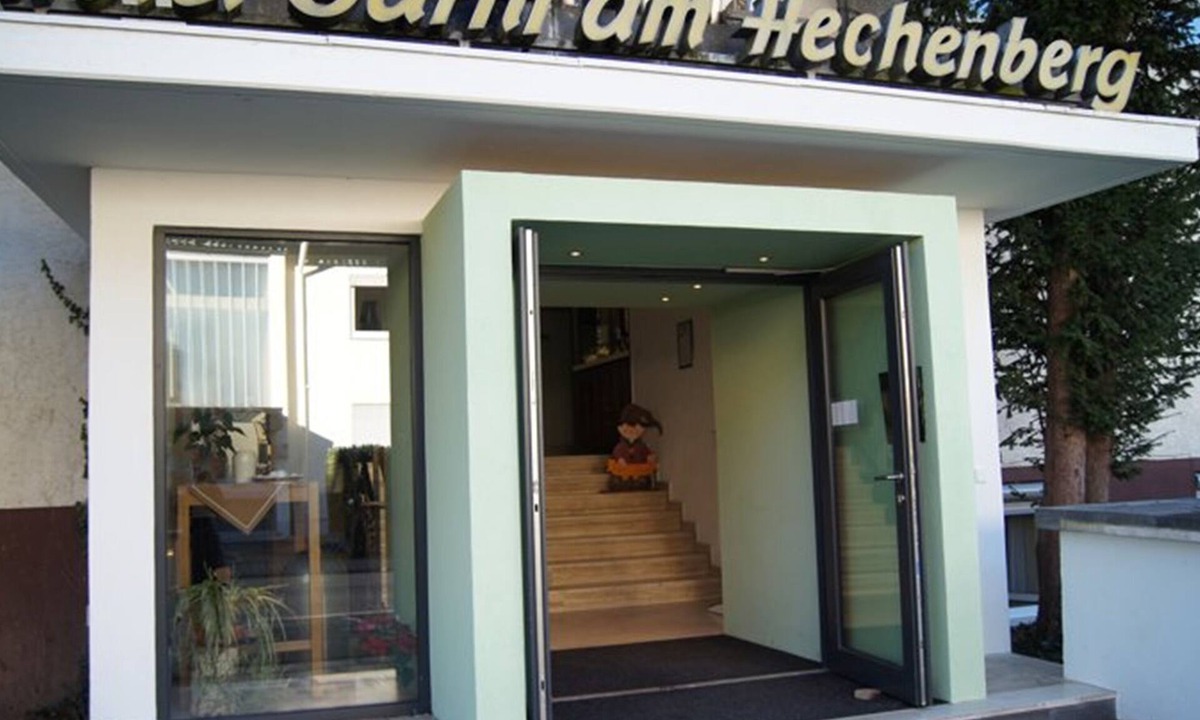 Hechtsheim Hotel | Hotel Am Hechenberg