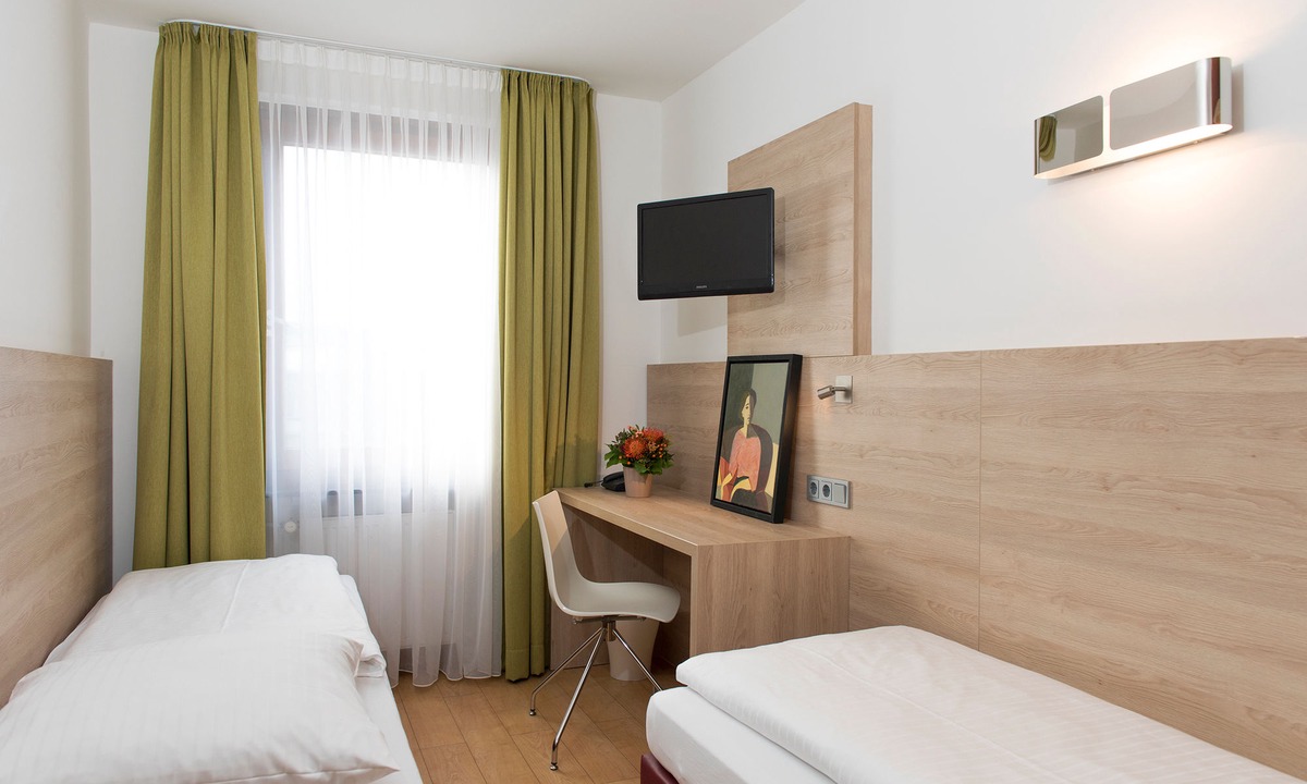 Augustenstraße Hotel | Hotel Amba