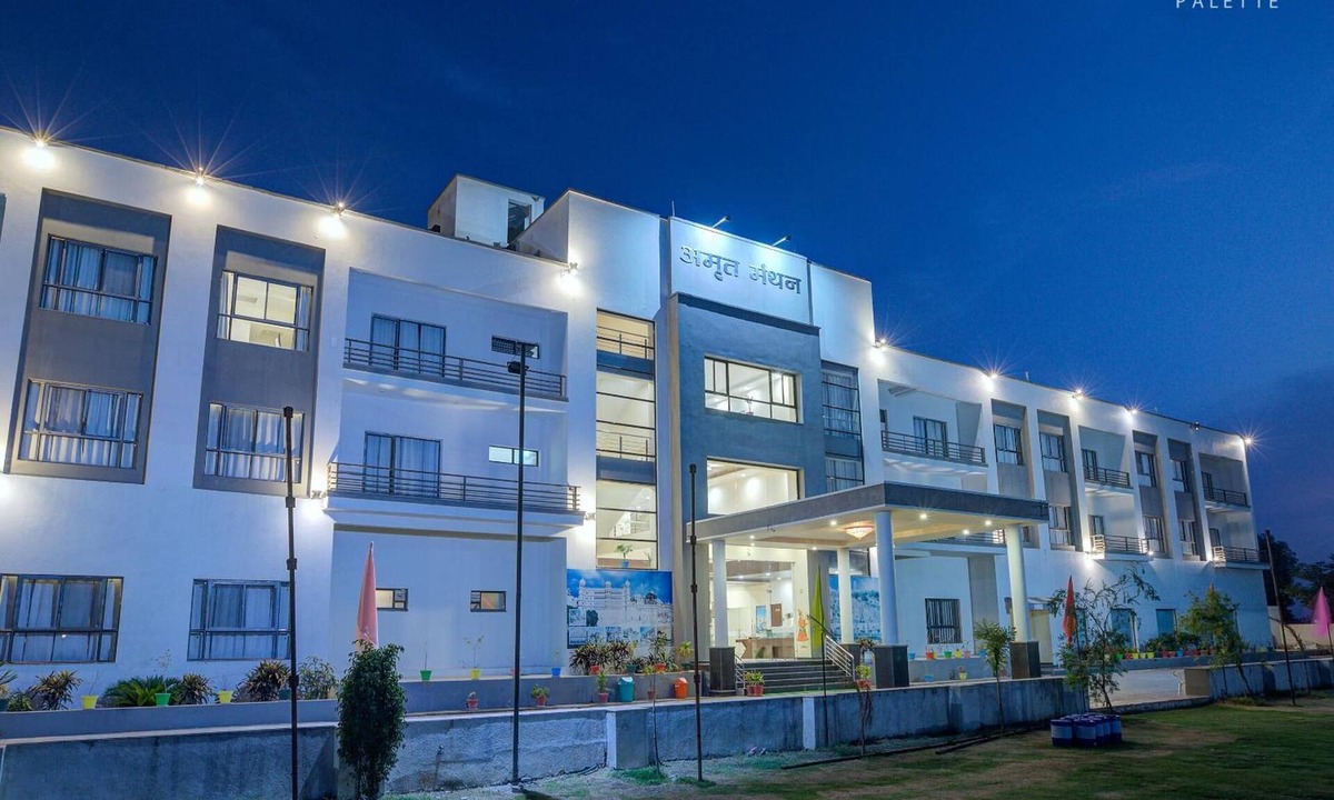 Chittorgarh Hotel | Hotel Amrit Manthan
