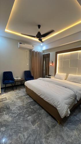 Peshawar Hotel | Hotel Araamish