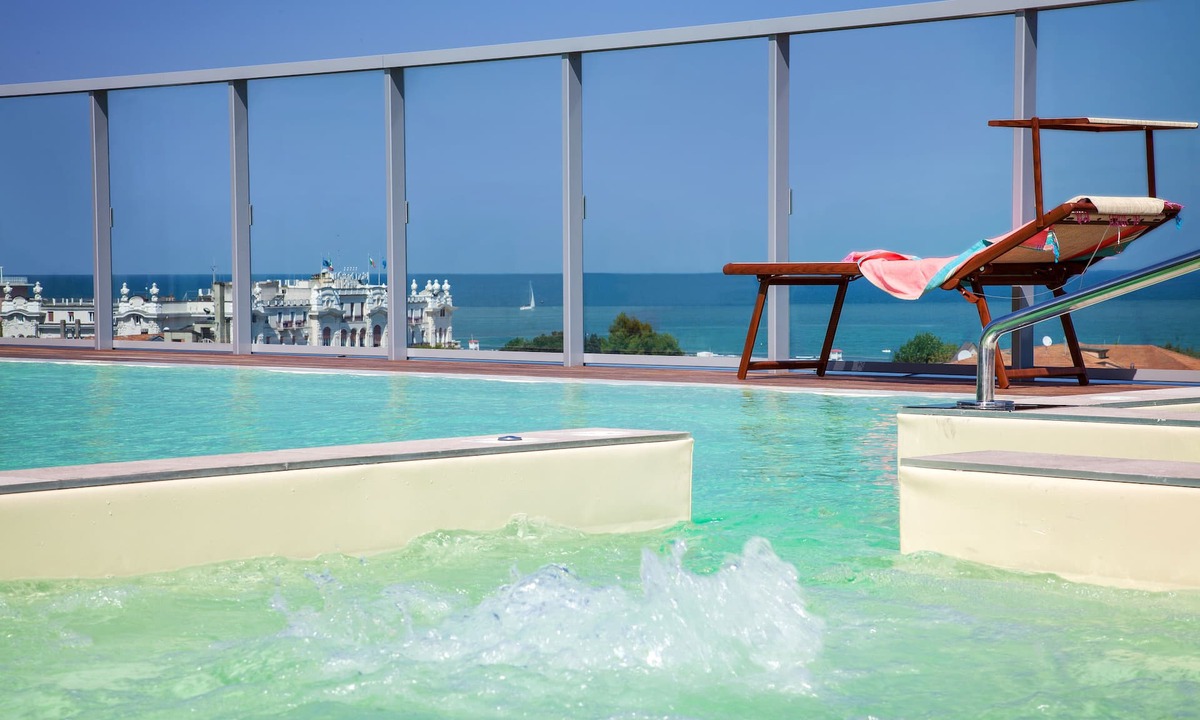 Marina Centro Hotel | Hotel Aria