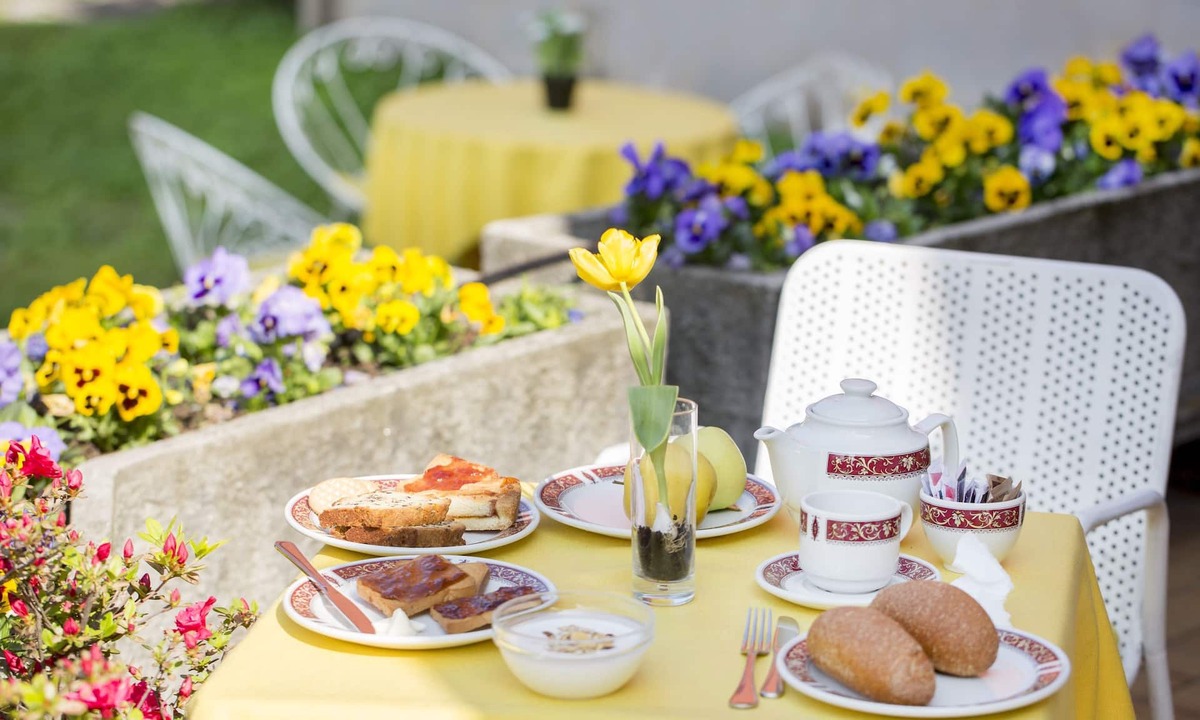 Lesa Hotel | Hotel Aries