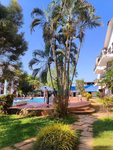 Saunta Vaddo Hotel | Hotel Arpora Grand