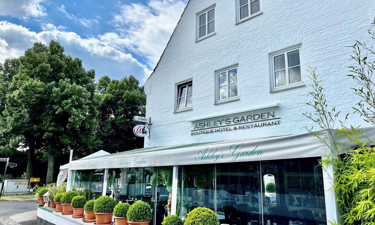 Golzheim Hotel | Hotel Ashley's Garden