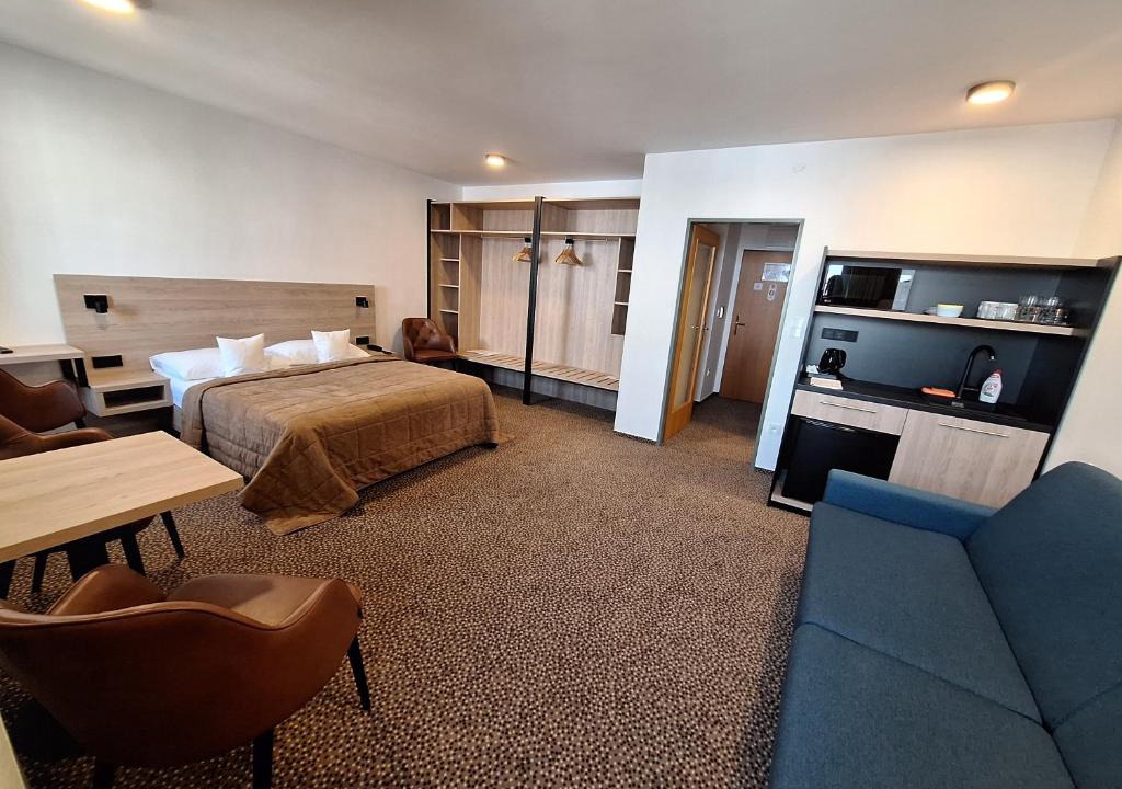 Vokovice Hotel | Hotel Avion