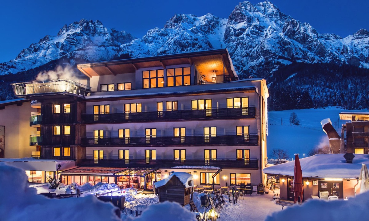 Leogang Hotel | Hotel Bacher Asitzstubn