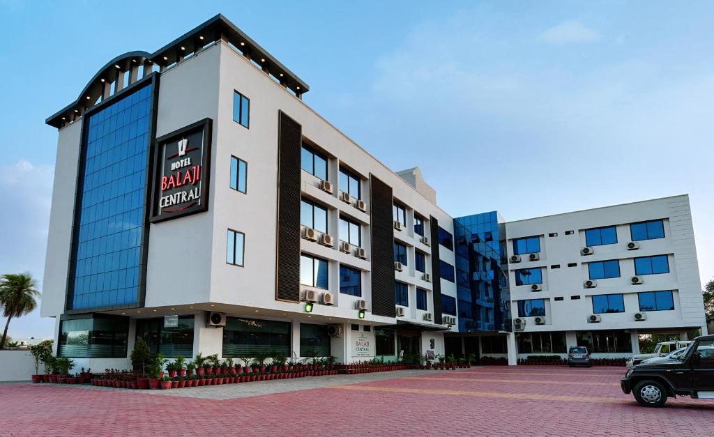 Ratlam Hotel | Hotel Balaji Central