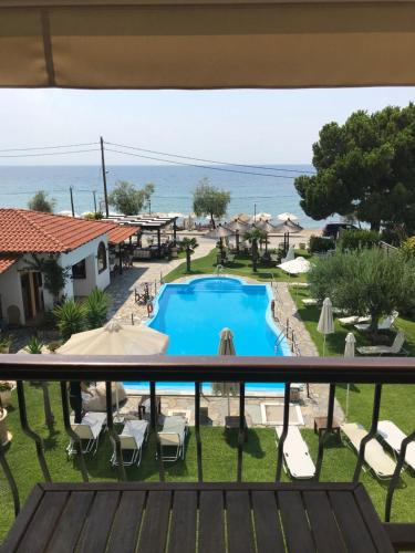 Neos Marmaras Hotel | HOTEL BARA