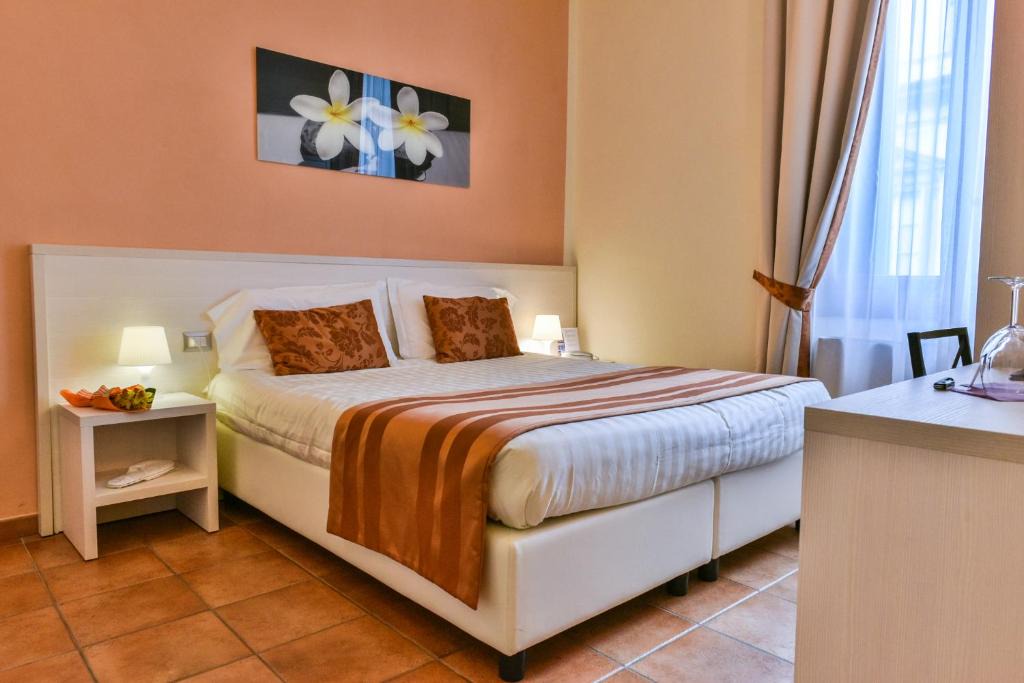 Santa Maria Novella Hotel | Hotel Bella Firenze