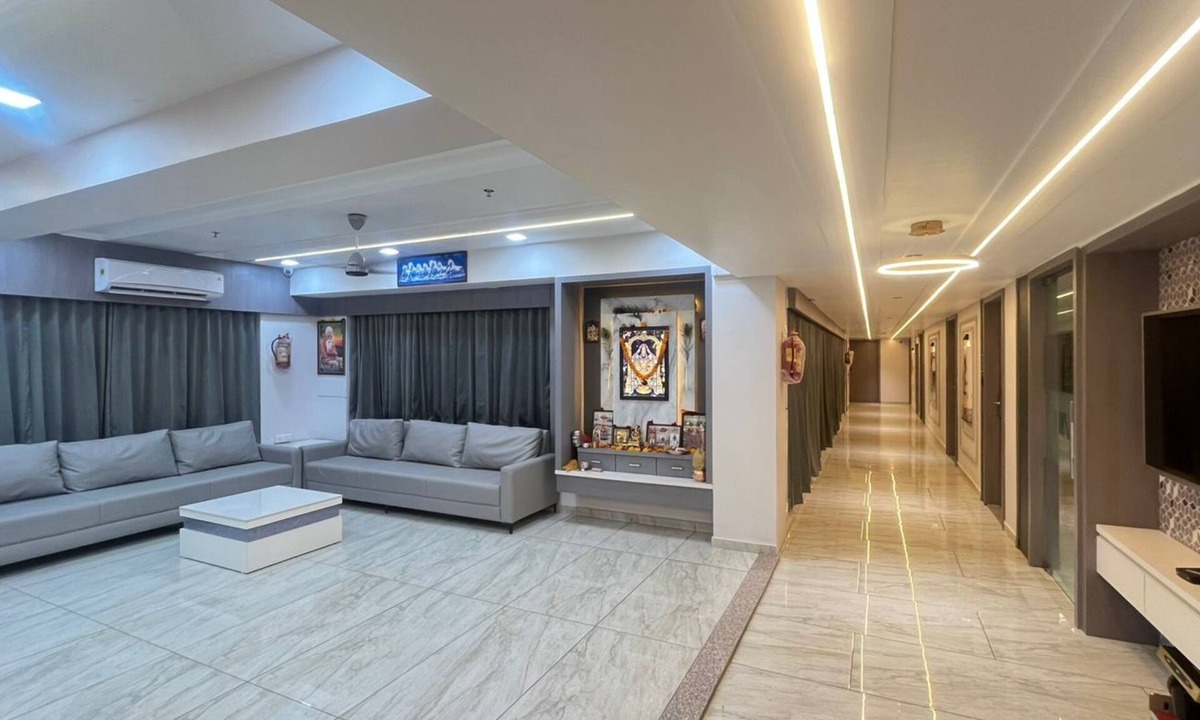 Vadodara Hotel | Hotel Bluzill