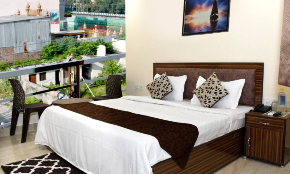 Haridwar Hotel | Hotel Brij Palace