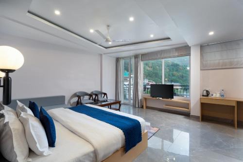 McLeod Ganj Hotel | Hotel Buddha's Abode- Best Hotel in McleodGanj Main Market