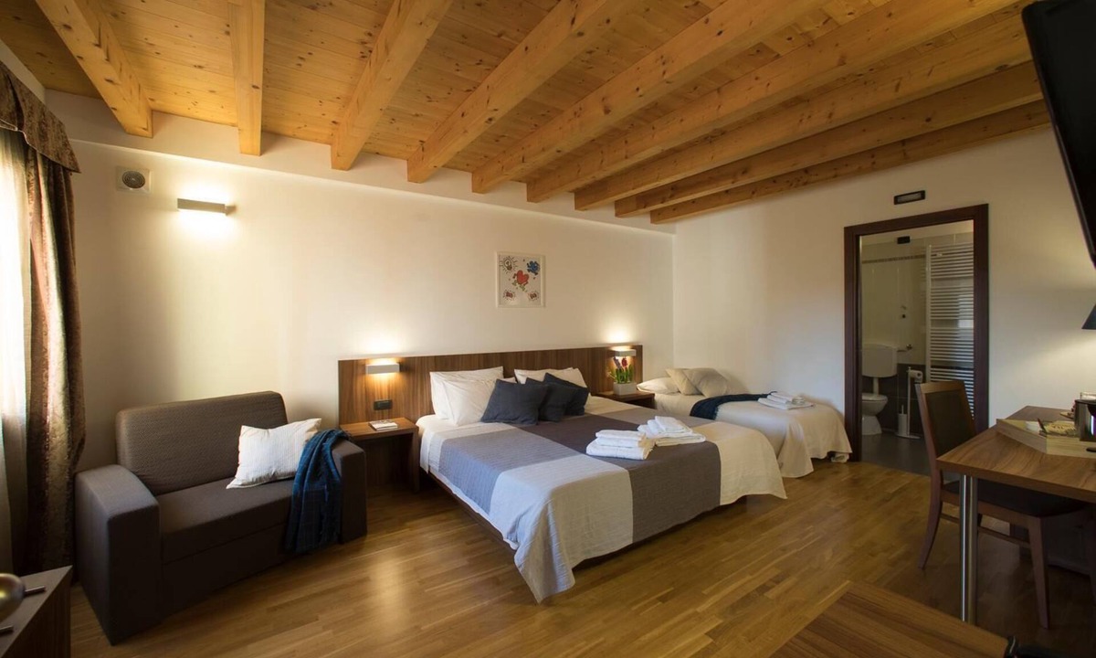 Ponzano Veneto Hotel | Hotel C25