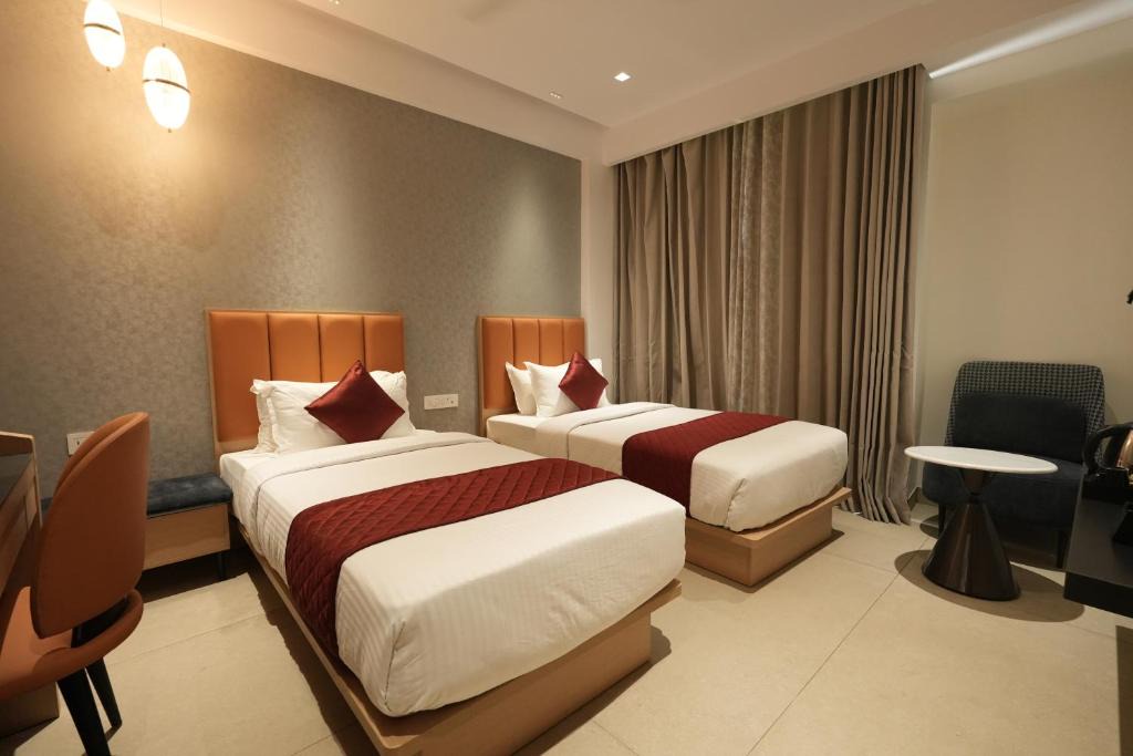 Saibaba Colony Hotel | Hotel Cachet