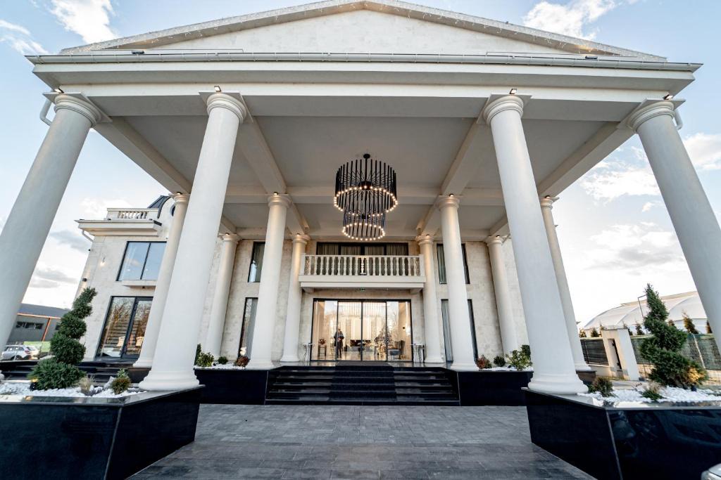 Bacau Hotel | Hotel Caprice