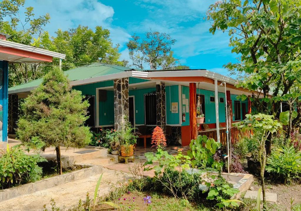 Drake Bay Hotel | Hotel Casa Gitana Corcovado Tour operador