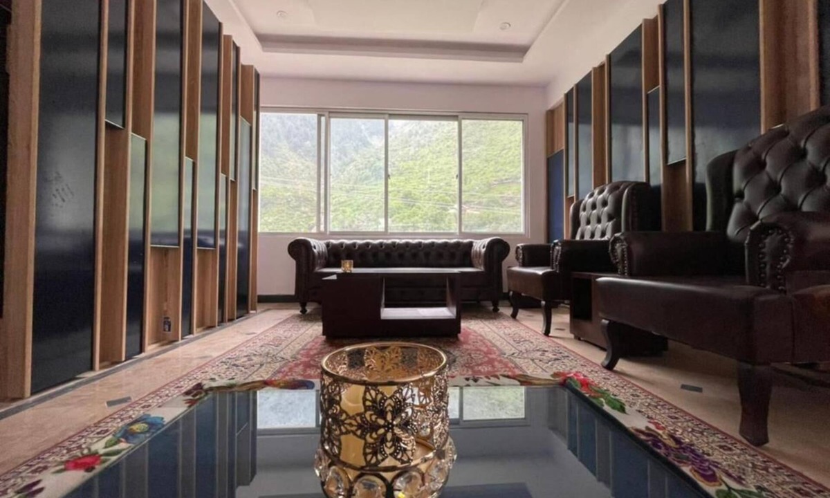 Naran Hotel | Hotel Chateau De North
