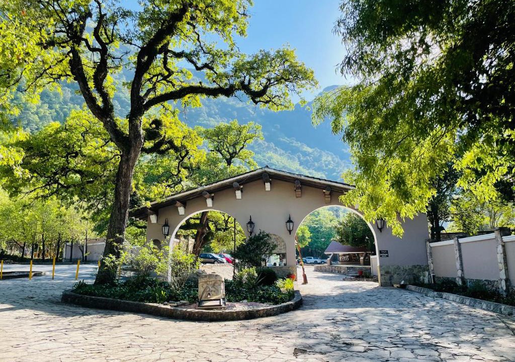 San Pedro Garza Garcia Hotel | Hotel Chipinque