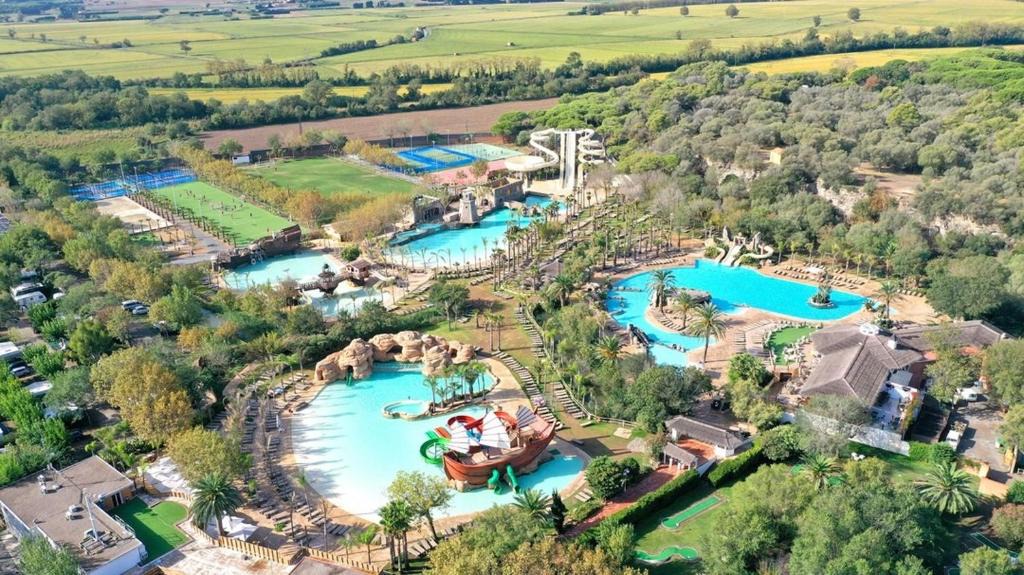 Mas Pinell Hotel | Hotel Clipper - EL DELFÍN VERDE RESORTS - Platja de Pals