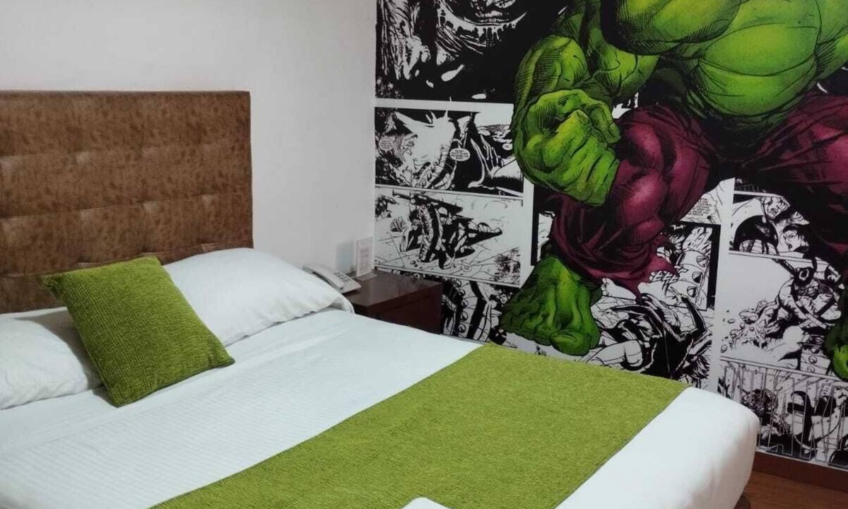 Campin Hotel | Hotel Comic City