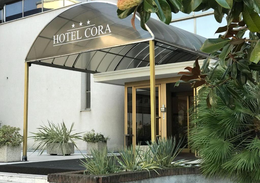 Carate Brianza Hotel | Hotel Cora