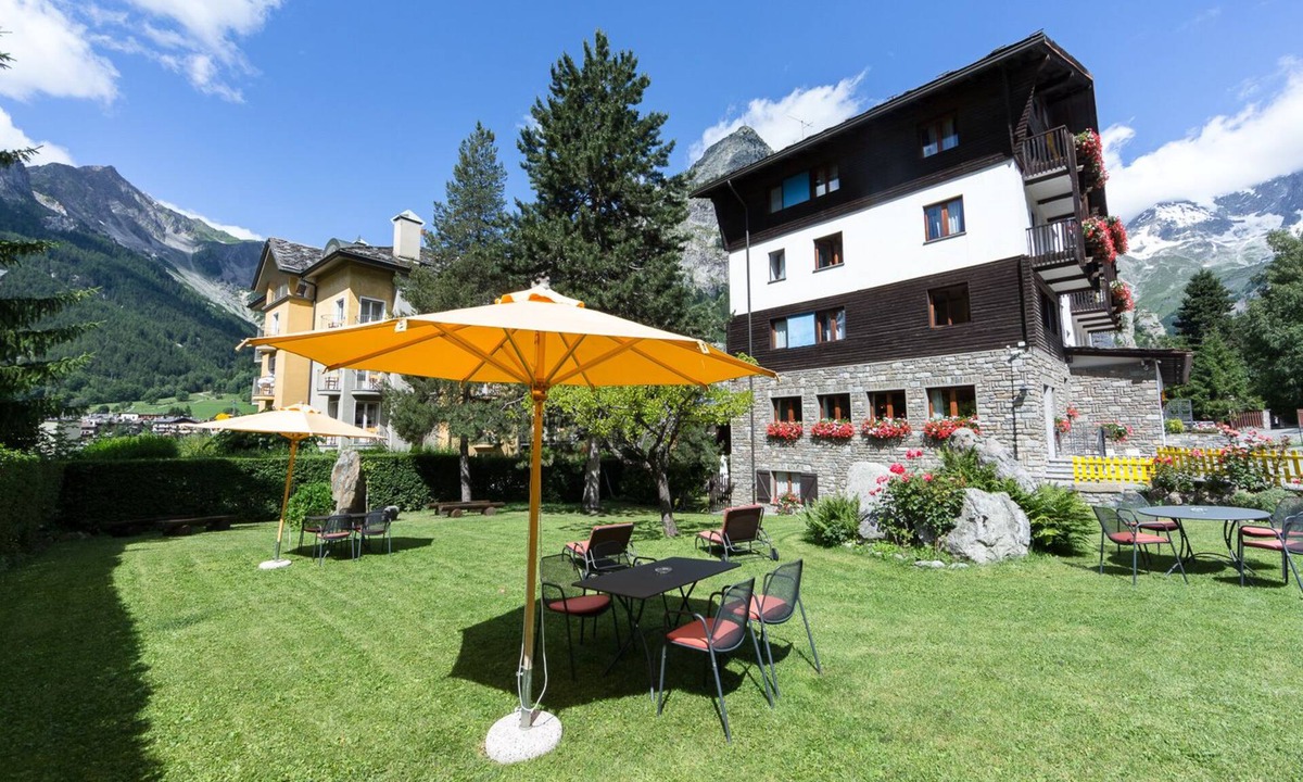 Courmayeur Hotel | Hotel Crampon