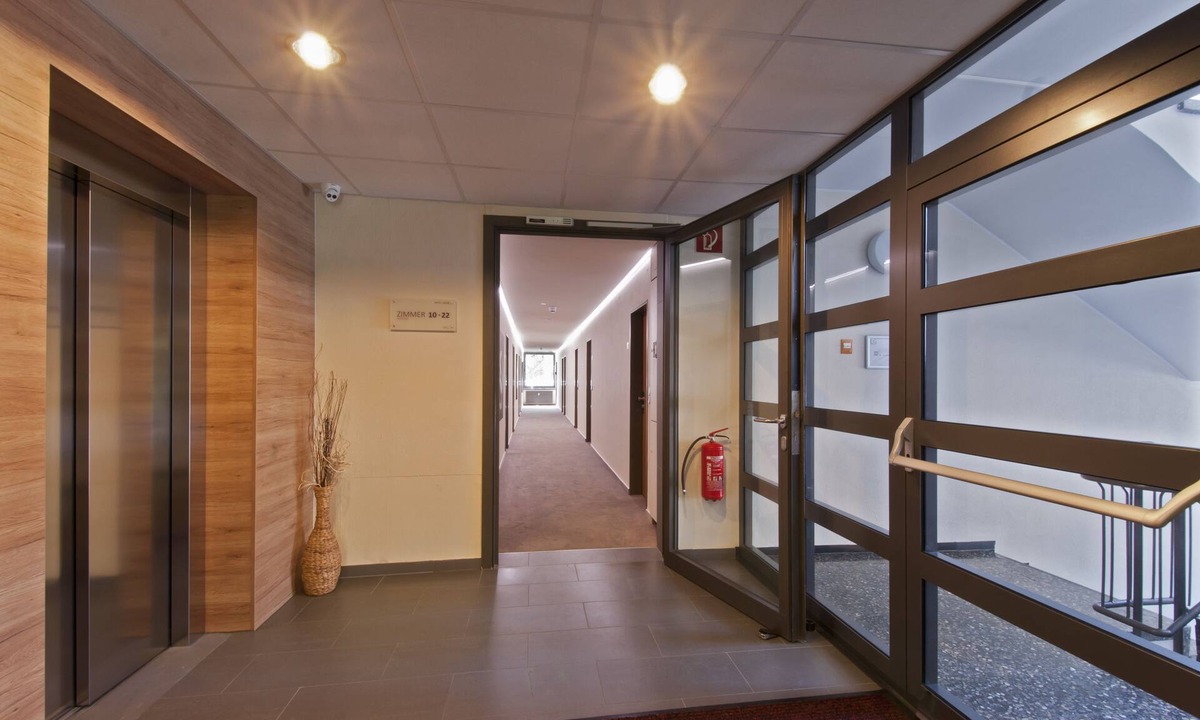 Niederzwehren Hotel | Hotel Crede garni