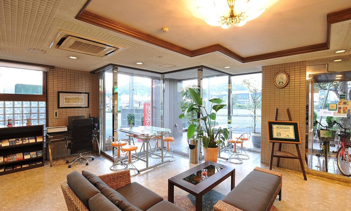Naruto Hotel | HOTEL CROWNHILLS NARUTO