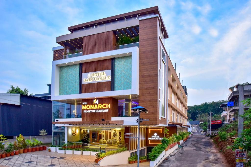 Chirayinkil Hotel | Hotel Dain Castle, Varkala