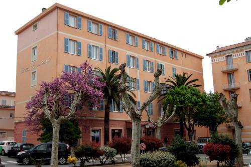 Corte Hotel | Hotel de La Paix