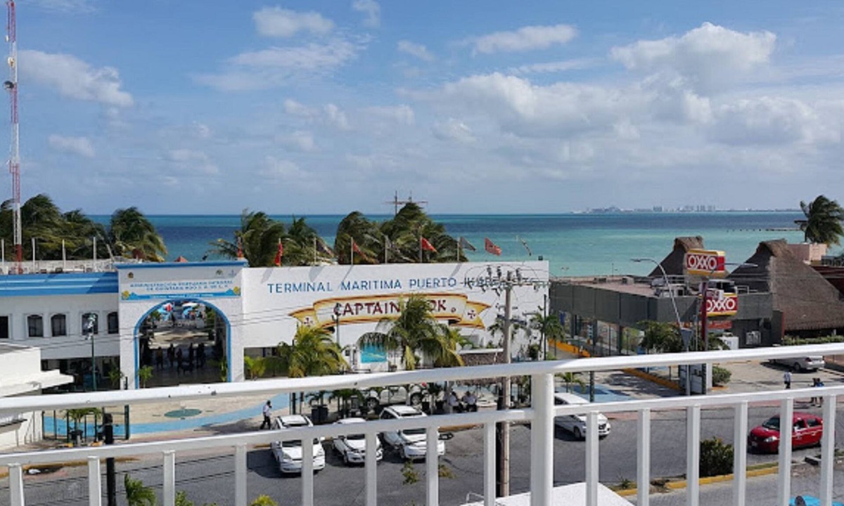 Puerto Juarez Hotel | Hotel del Sol