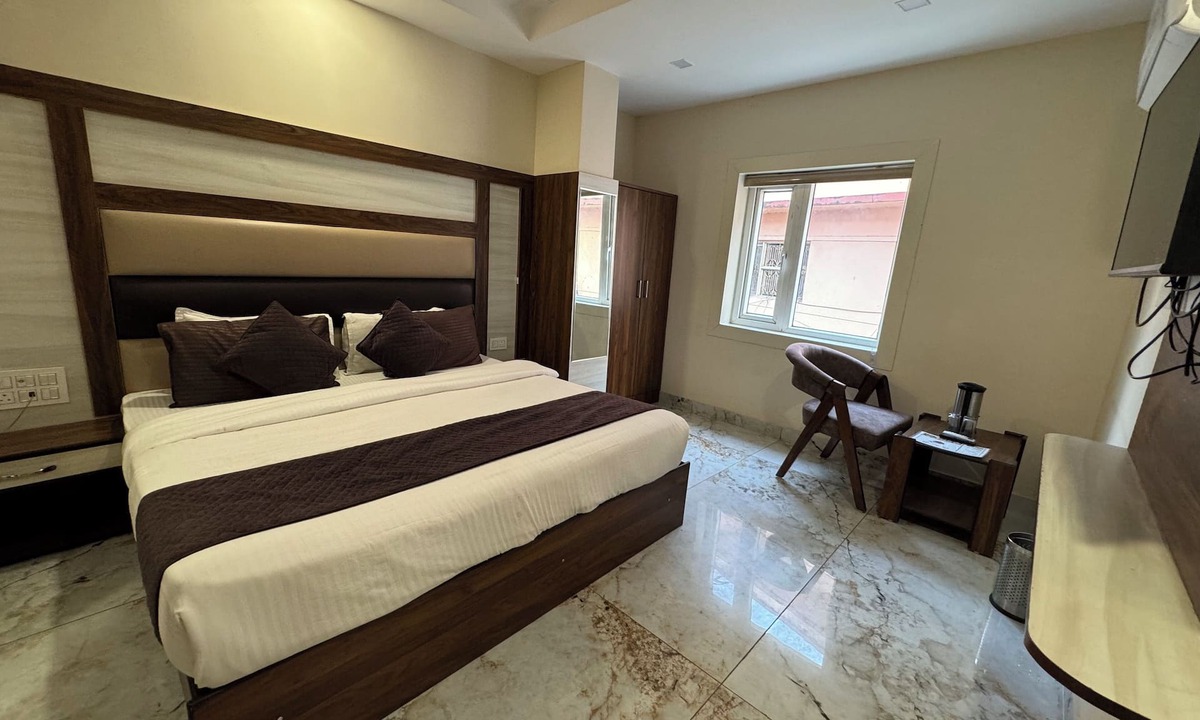 Haridwar Hotel | Hotel Dev Rishi By T And M Hotels