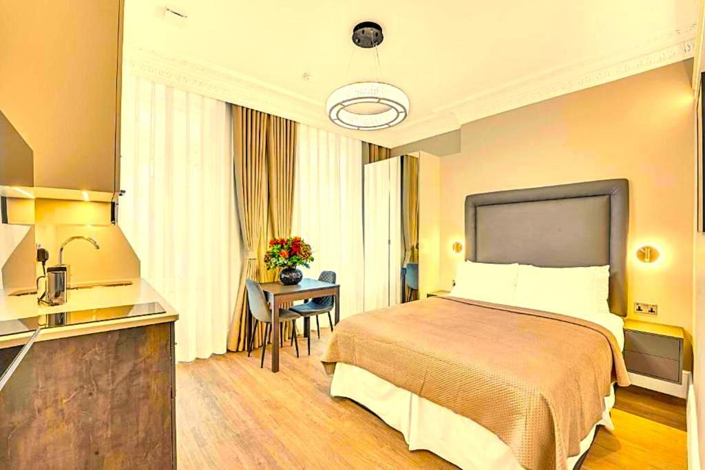 Dhanbad House | Hotel Devanshi Villa