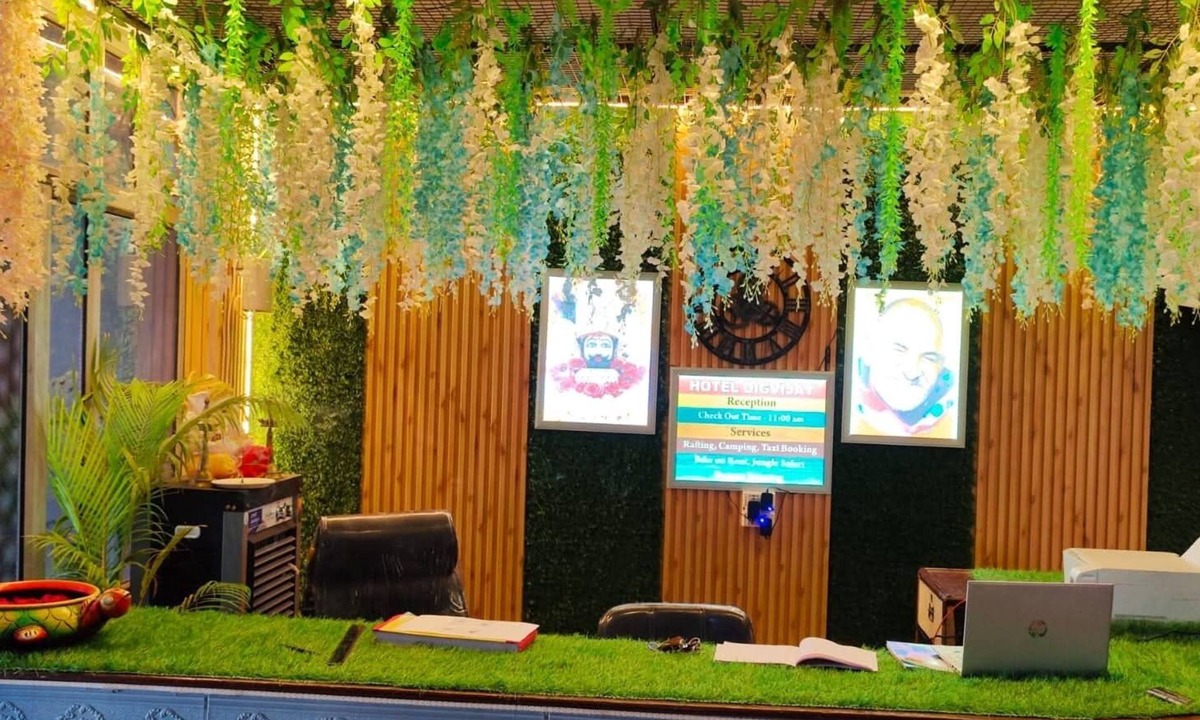 Rishikesh Hotel | Hotel Digvijay